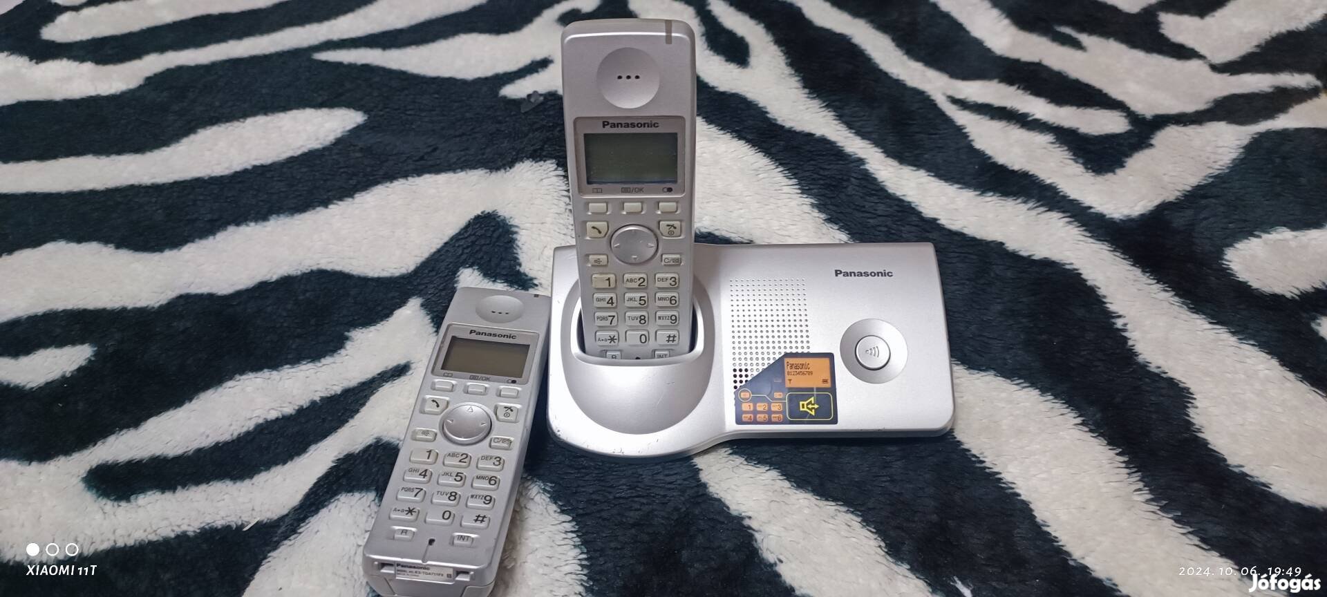 Panasonic kx-tg7100hg két telefon egy bölcső. Posta 