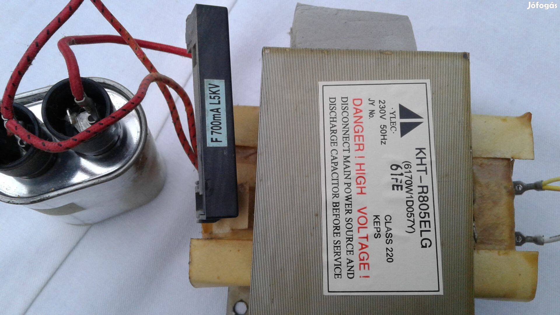 Panasonic mikrosütő trafó és kondenzátor kiváló állapotban