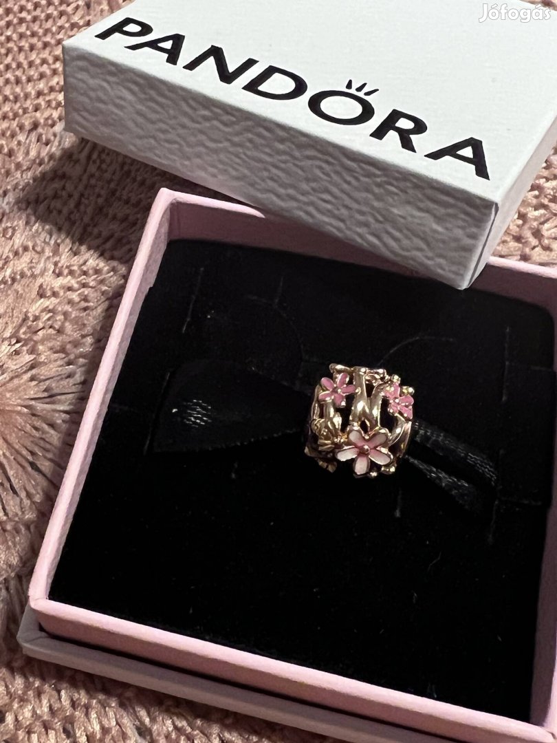 Pandora Charm rózsa arany