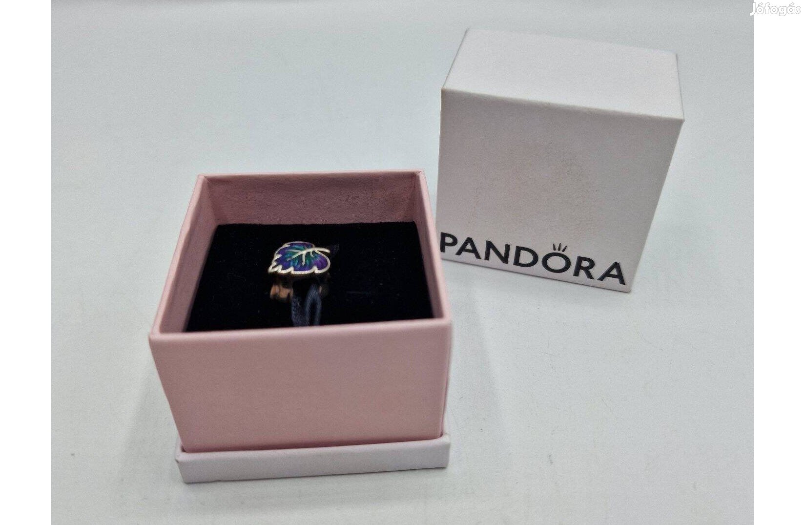 Pandora Moments Lila és zöld levél ezüst charm, használt