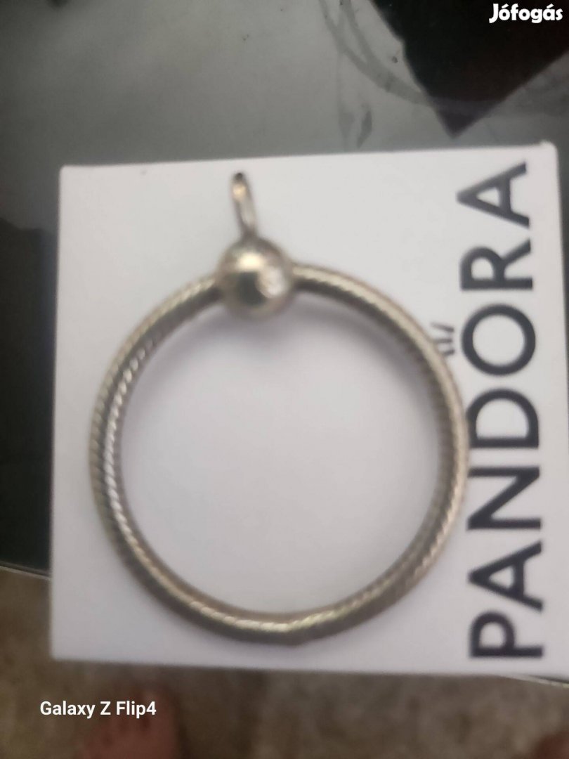 Pandora O medál