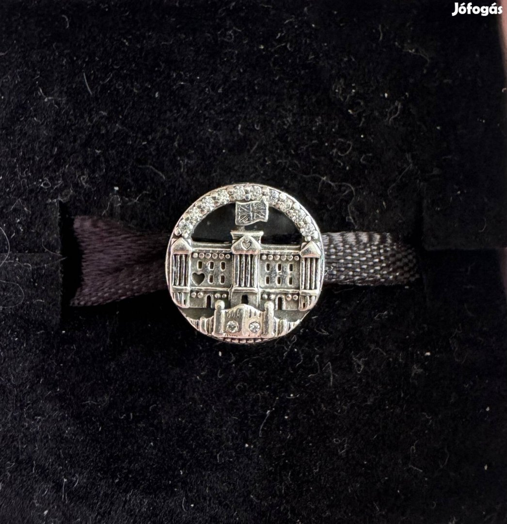 Pandora charm 