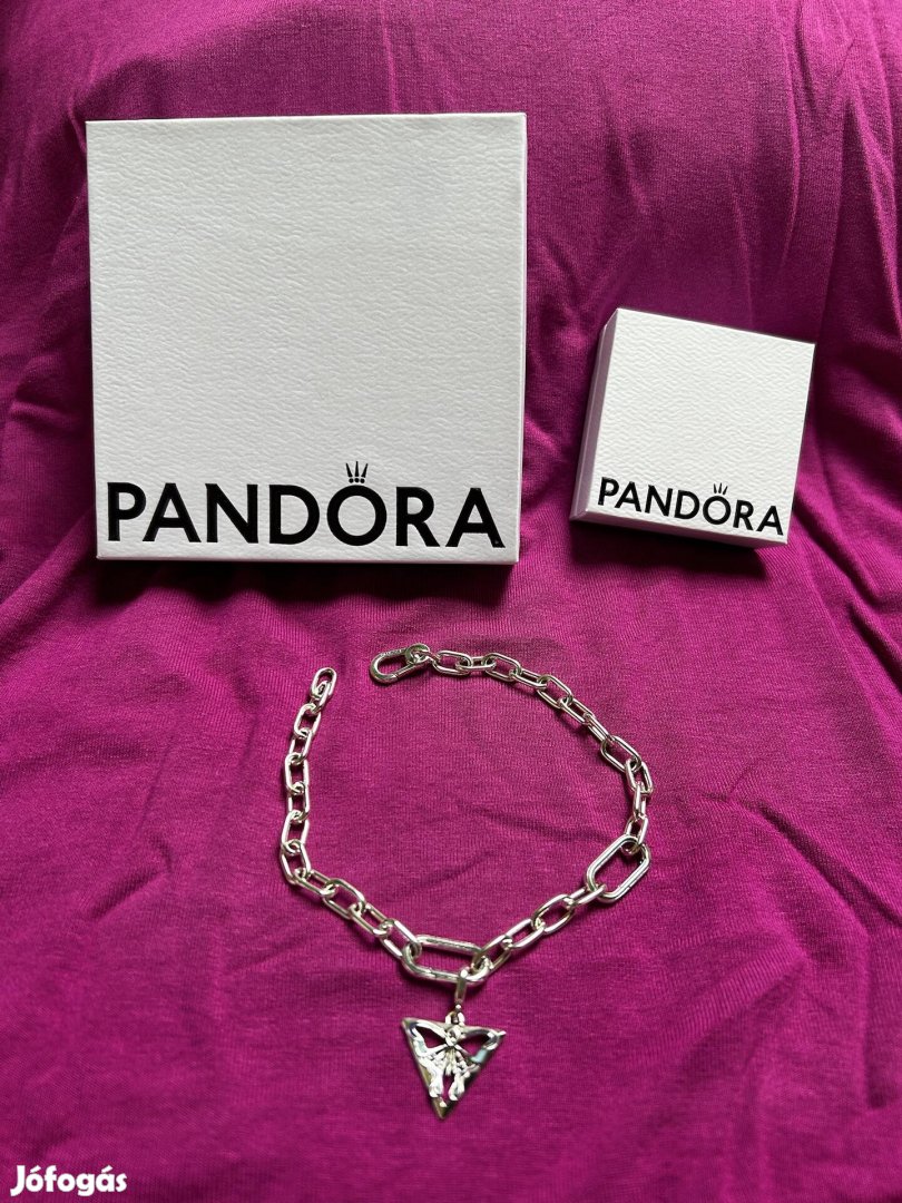 Pandora karkötő charmmal Új
