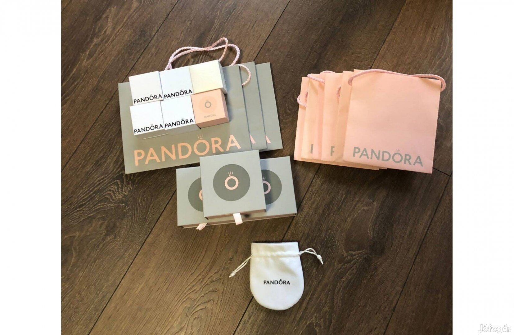 Pandora tasak és dobozok