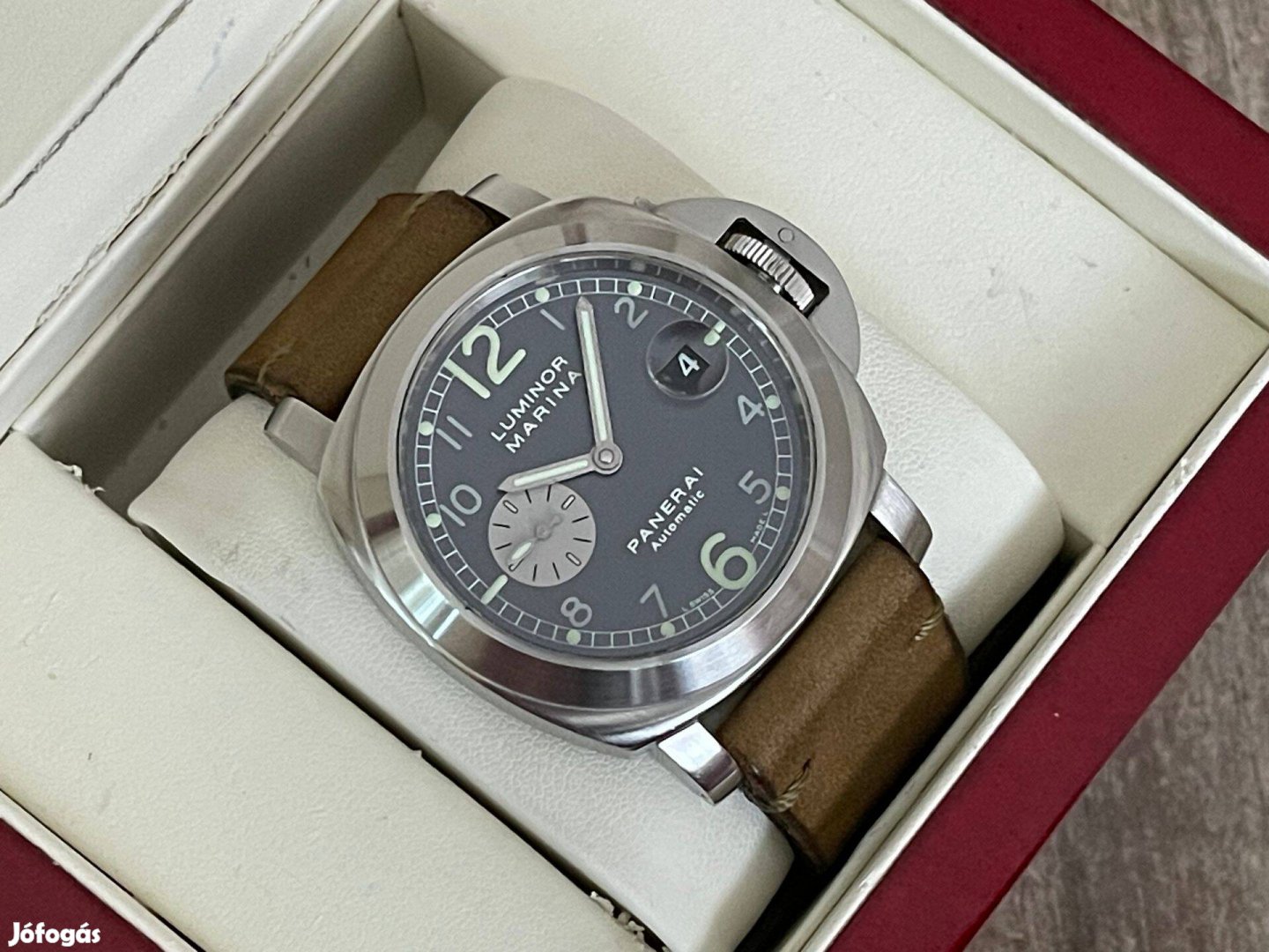 Panerai Luminor Marina 44 Lgsw