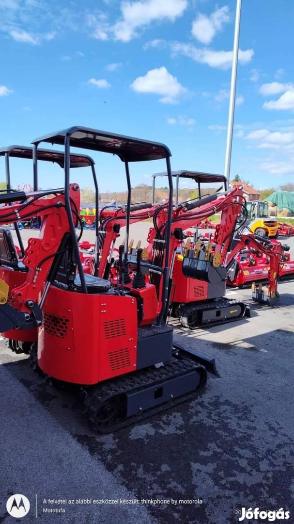 Panex AGM mini excavator