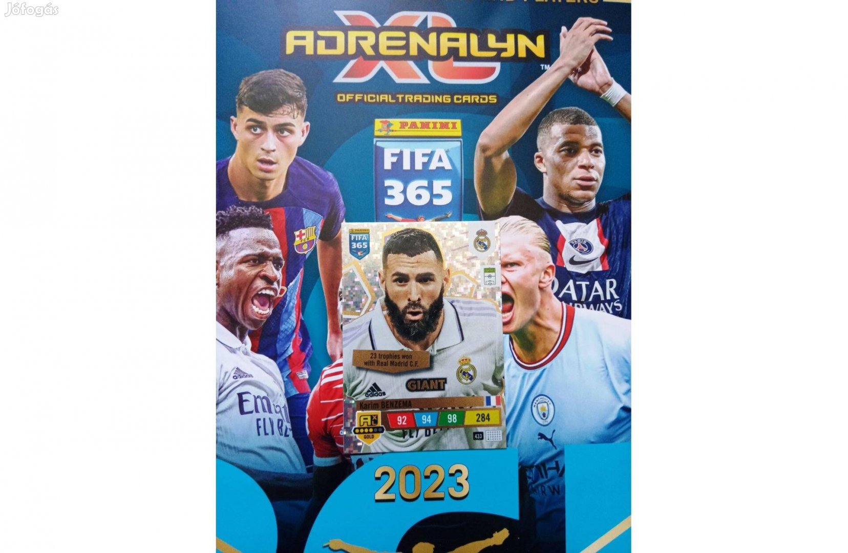 Panini FIFA 365 2023 Adrenalyn XL Kevin Benzema Giant kártya