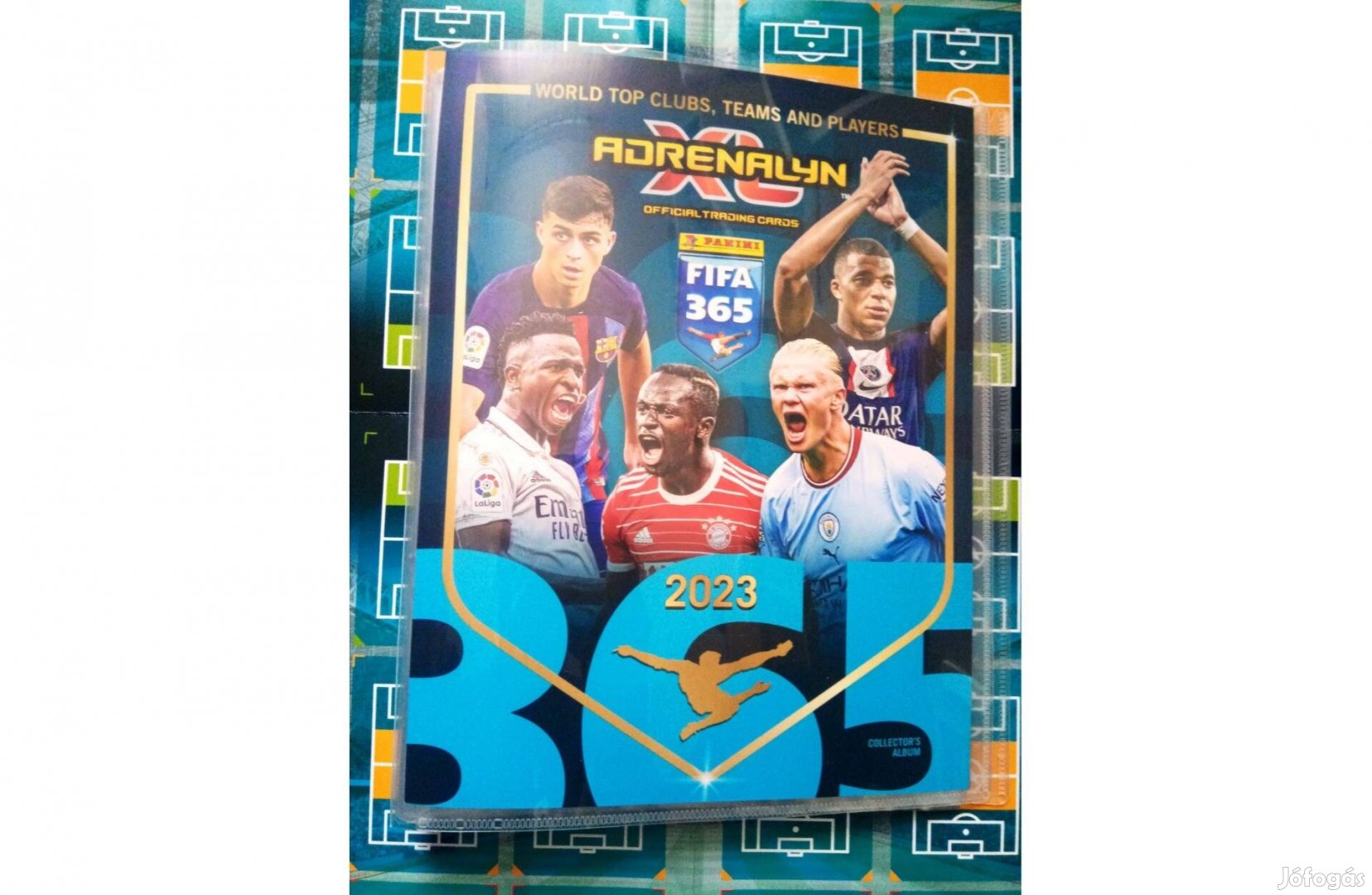 Panini FIFA 365 2023 Adrenalyn kártyagyűjtő focis album
