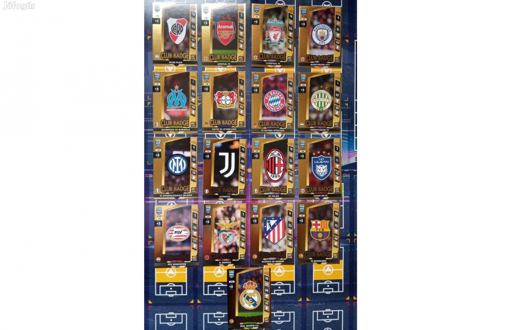Panini FIFA 365 2025 Adrenalyn Club Badge Címer focis kártya