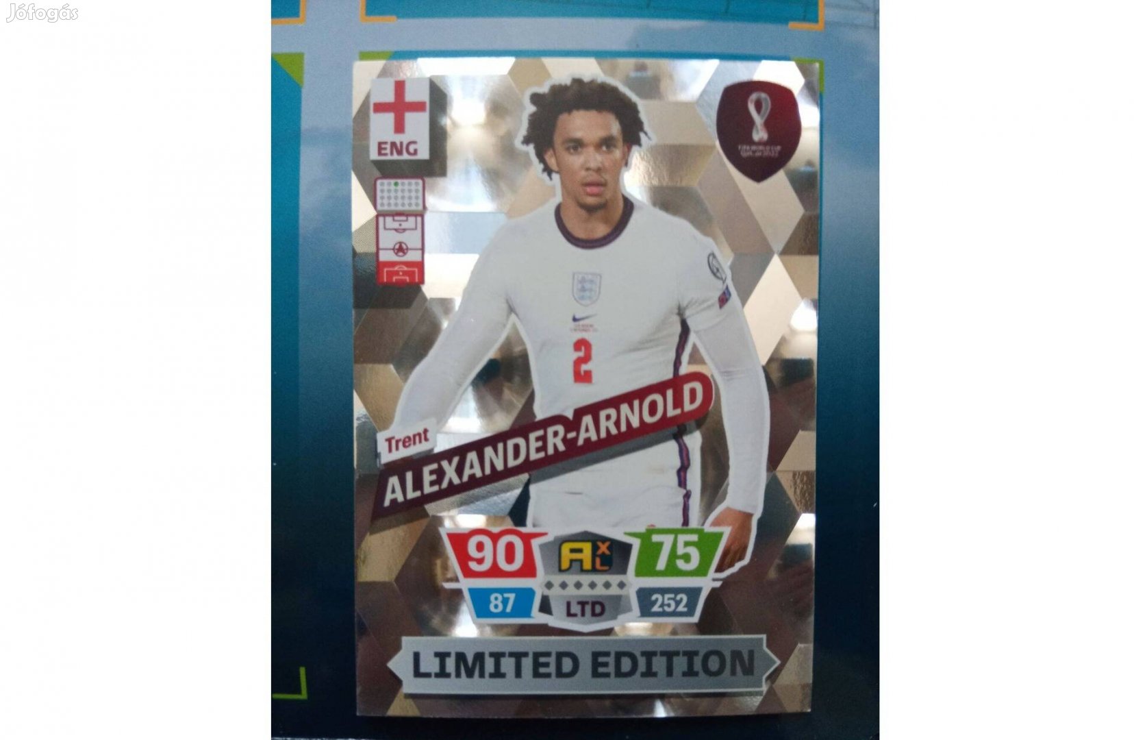 Panini FIFA World Cup Qatar 2022 Alexander-Arnold Limited focis kártya