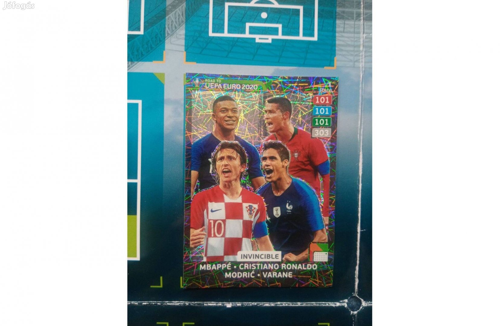 Panini Road to UEFA EURO 2020 Adrenalyn Invincible kártya