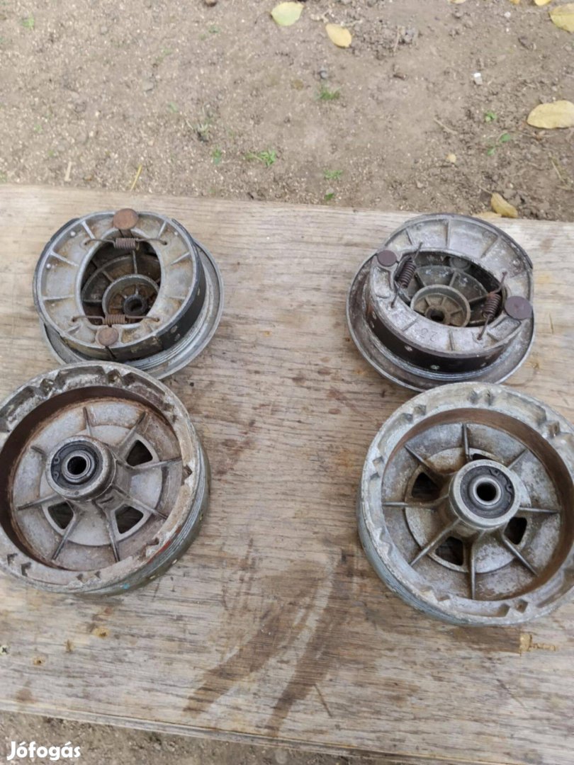 Pannoni komplett kerék agyak