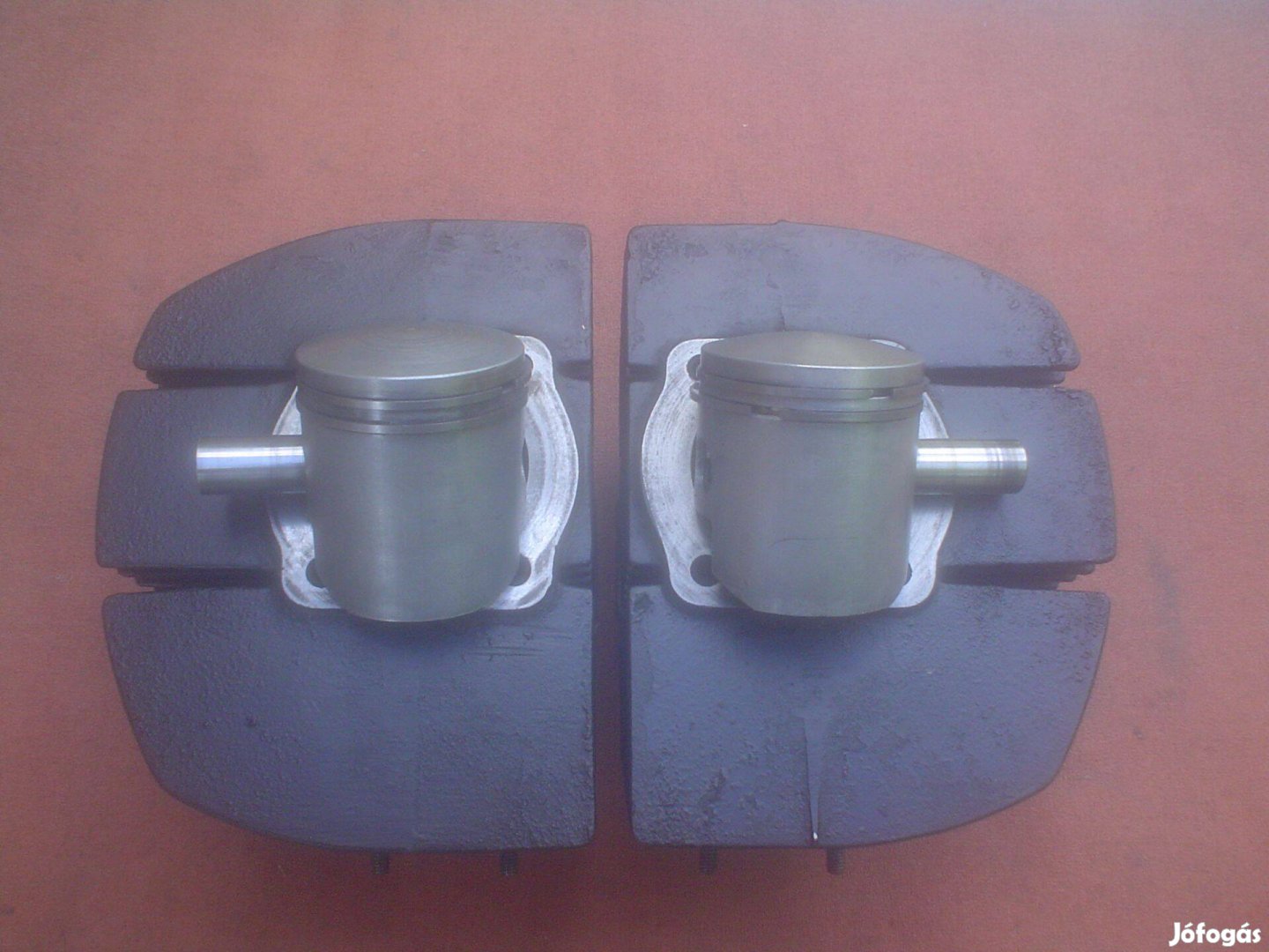 Pannonia P 20 8 bordás 57,0 hengerpár dugókkal