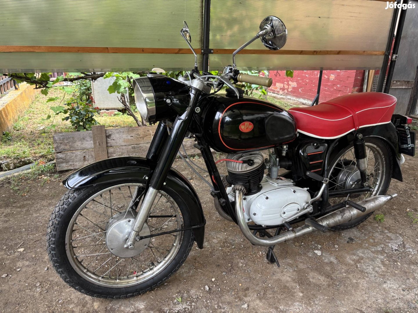 Pannonia T5-ös motor eladó