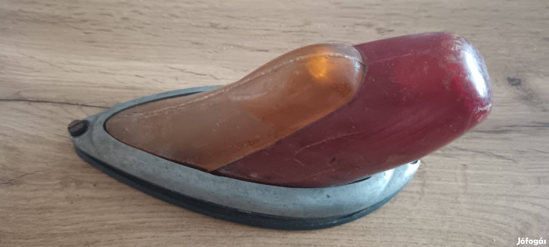 Pannónia VT2 hátsó lámpa