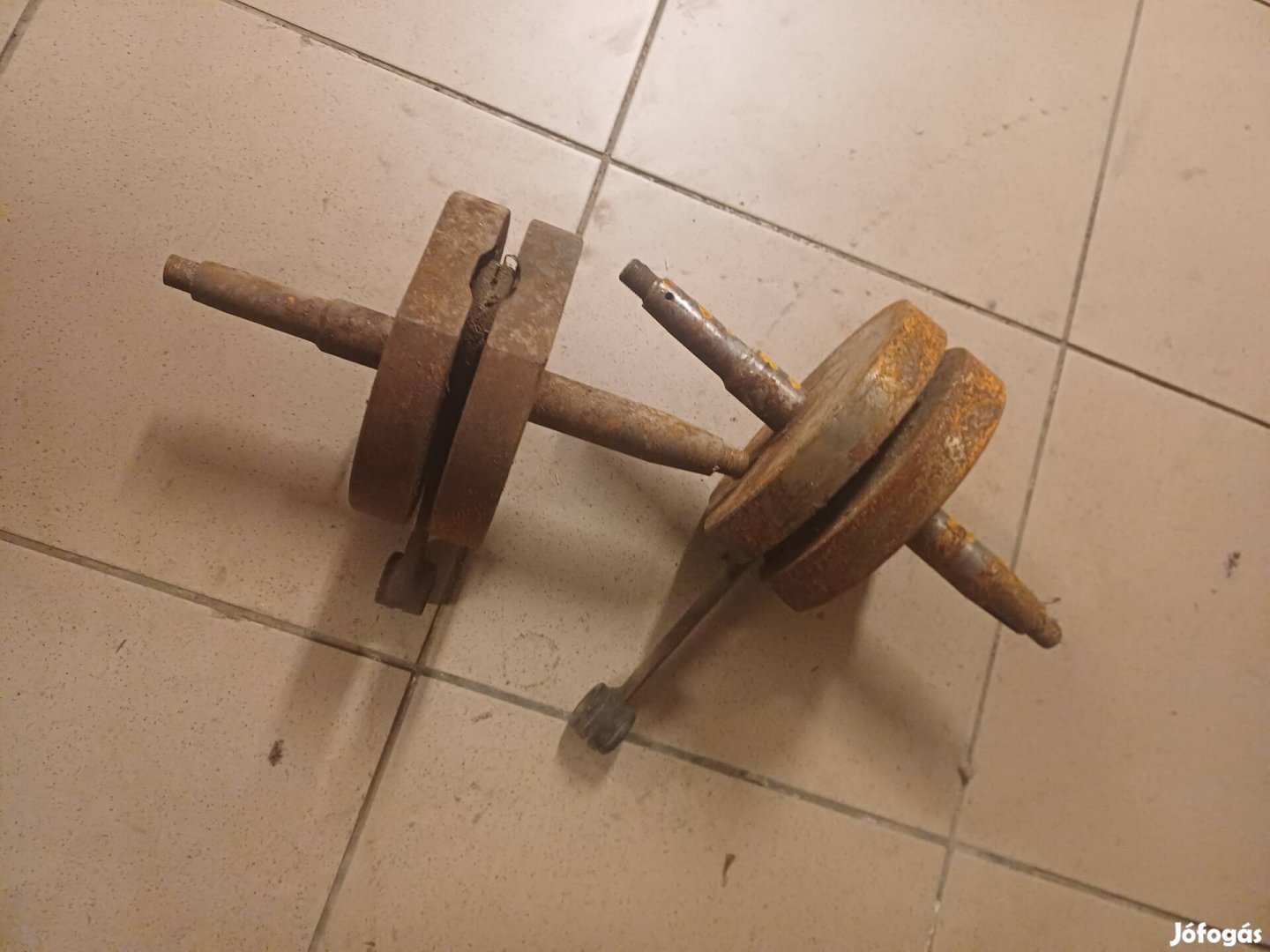 Pannónia főtengely.