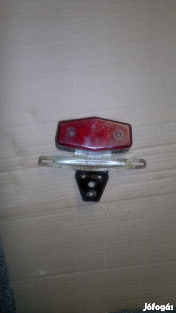 Pannonia hátso lámpa