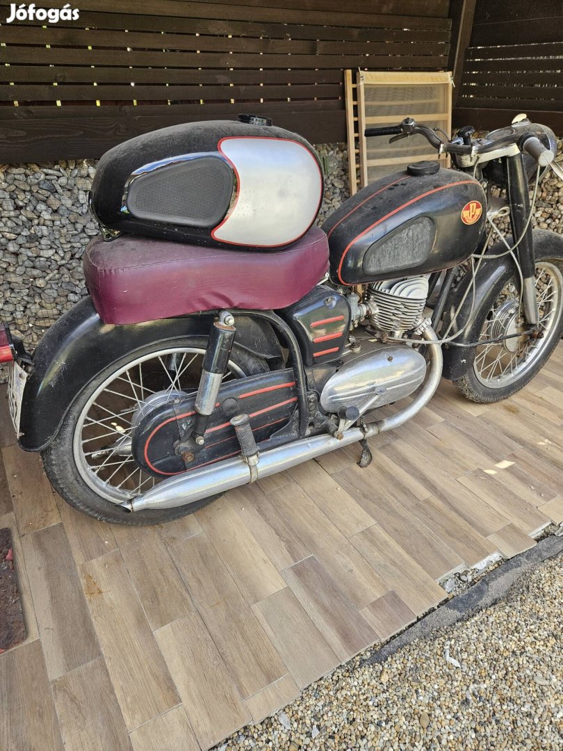 Pannonia motor