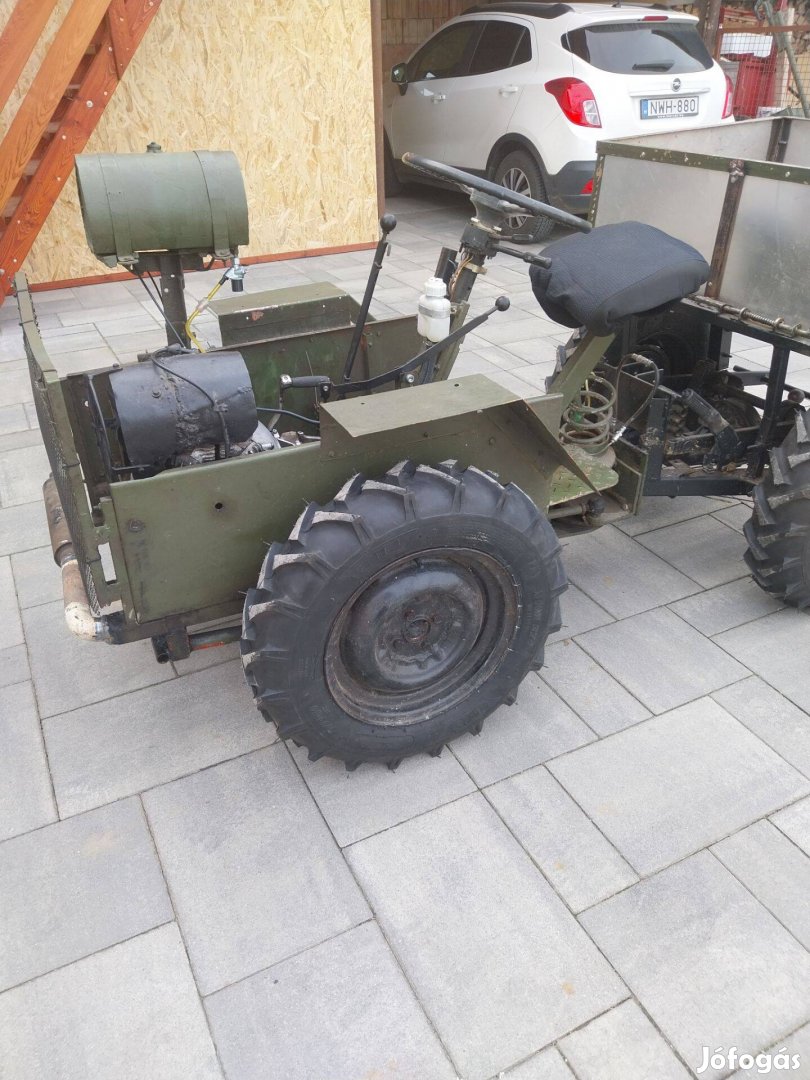 Pannónia motoros traktor