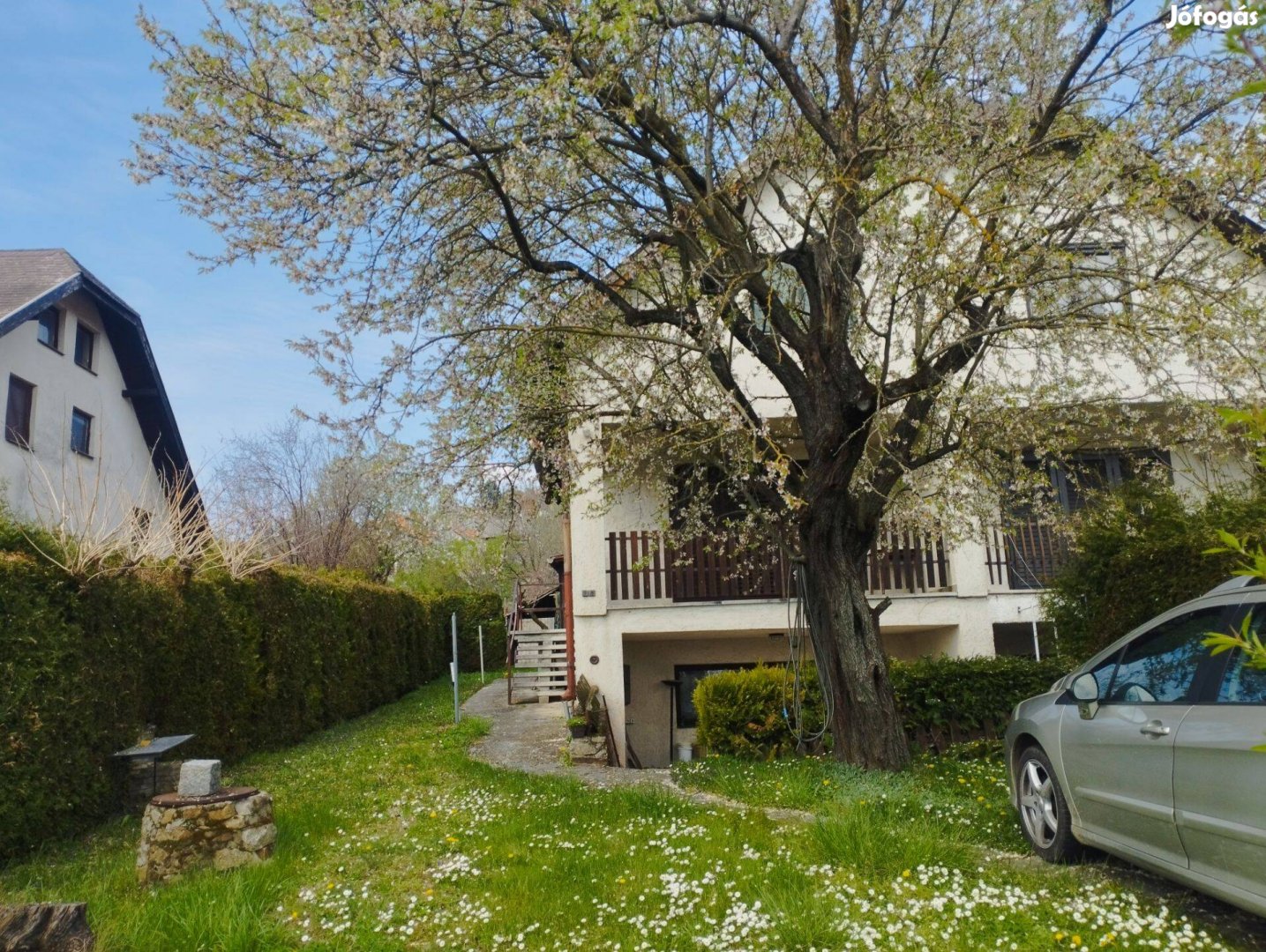 Panorámás Balatongyöröki Nyaraló Gyümölcsössel