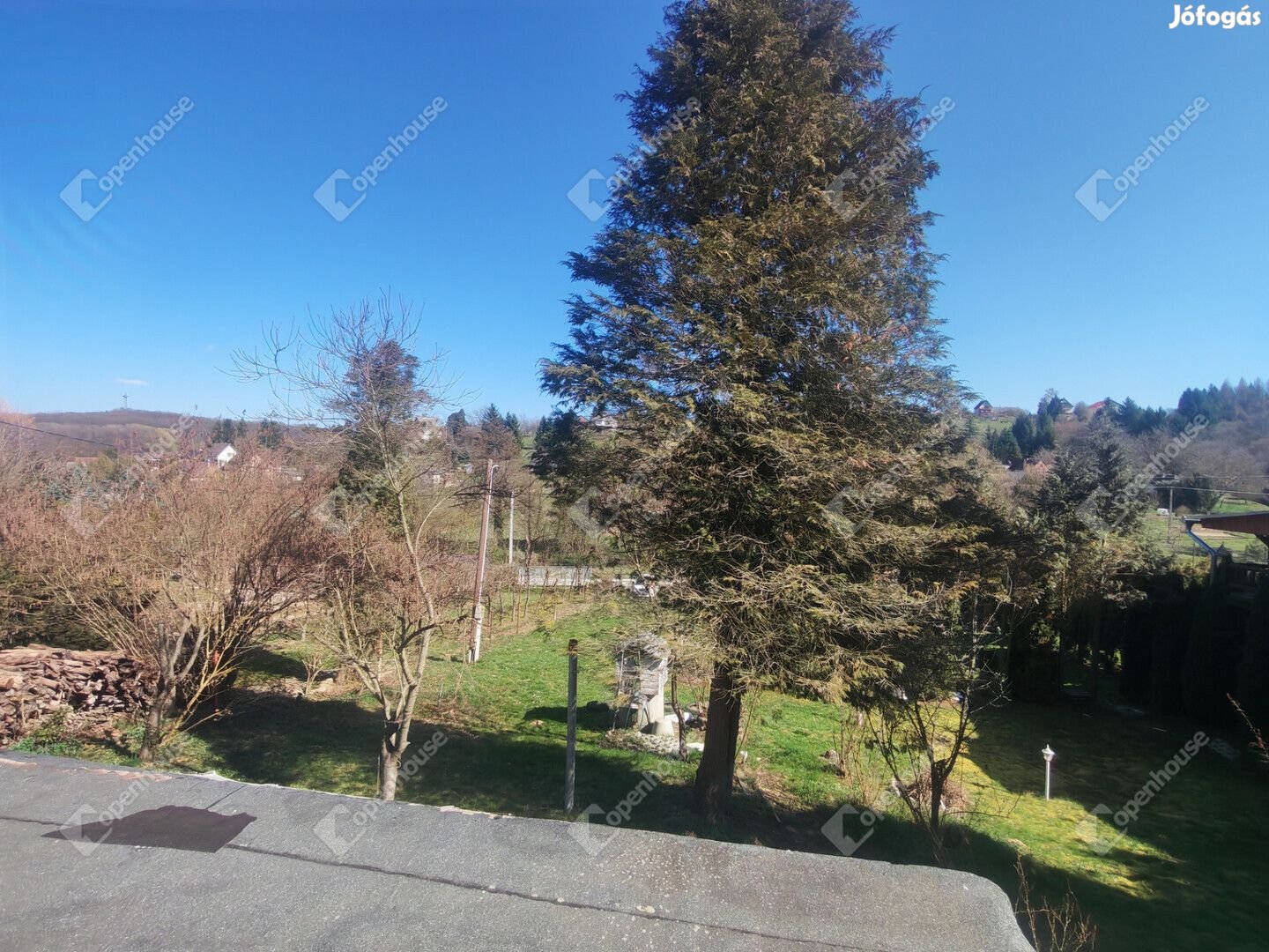 Panorámás dupla zártkerti telek eladó a Csónakázó-tónál