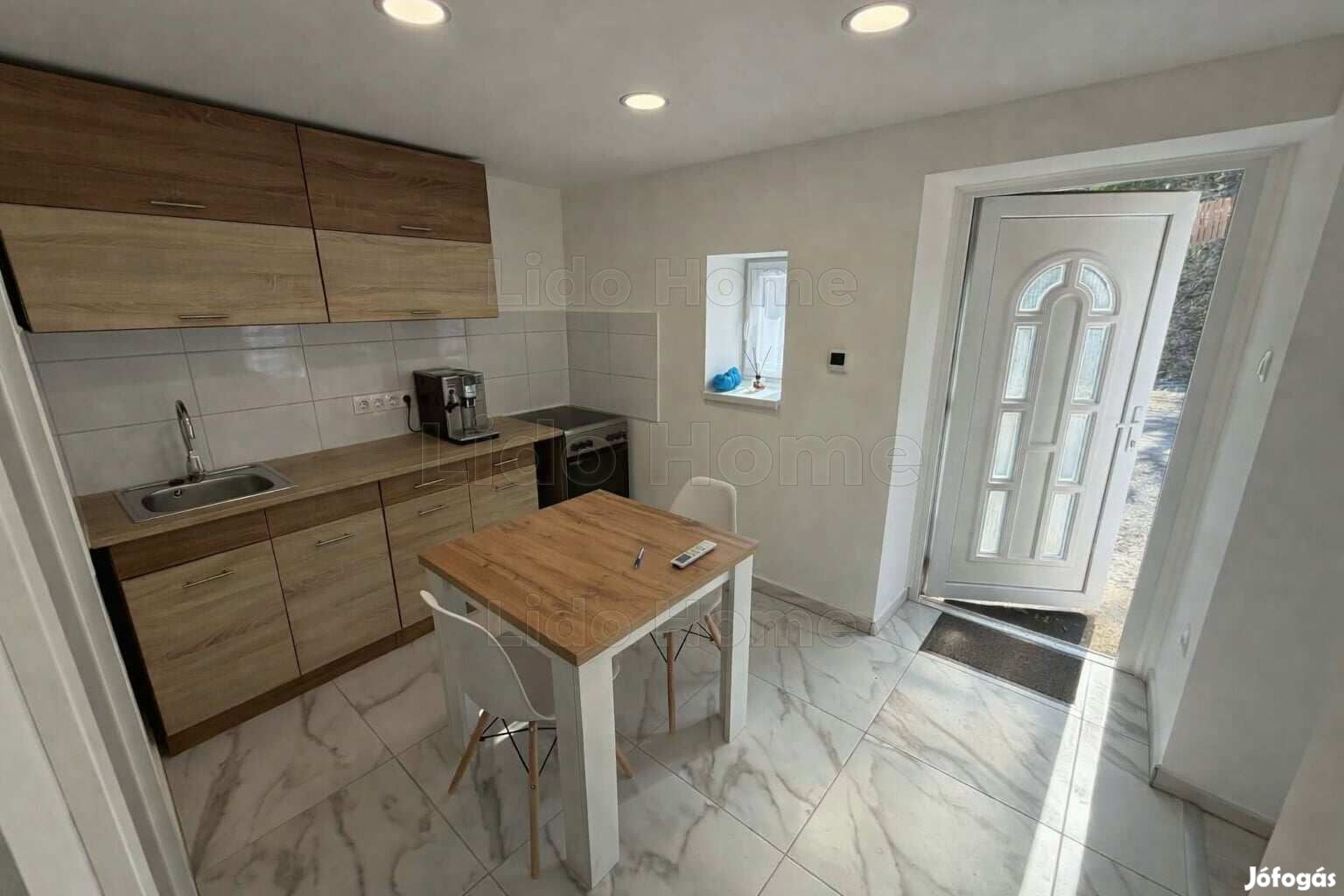 Panorámás kis ház a Bakony szívében tökéletes pihenőhely