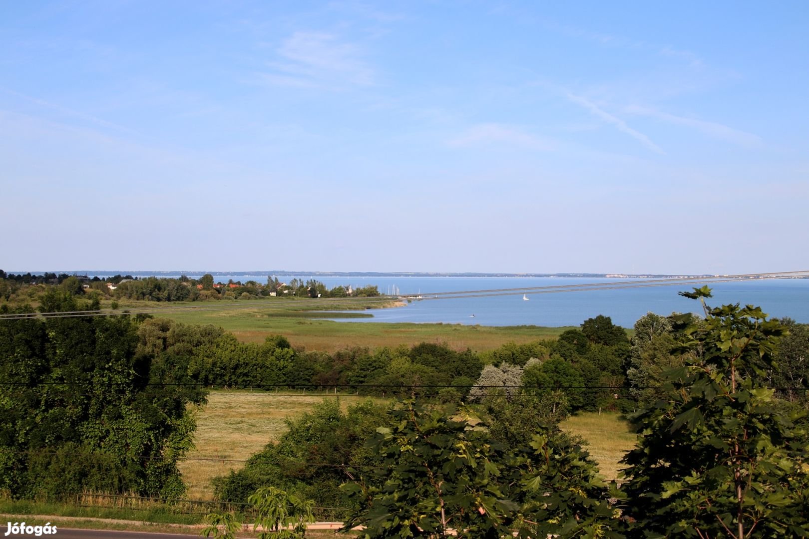 Panorámás telek Csopak és Balatonfüred határán eladó