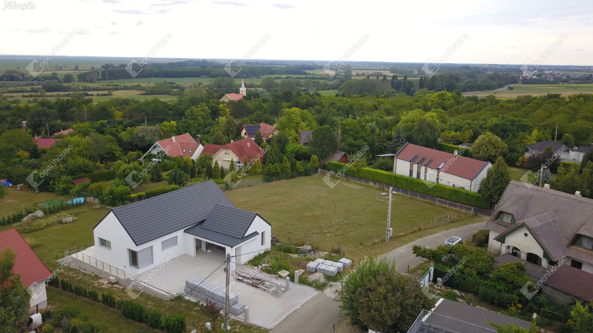 Panorámás telek a Fertő-tájon