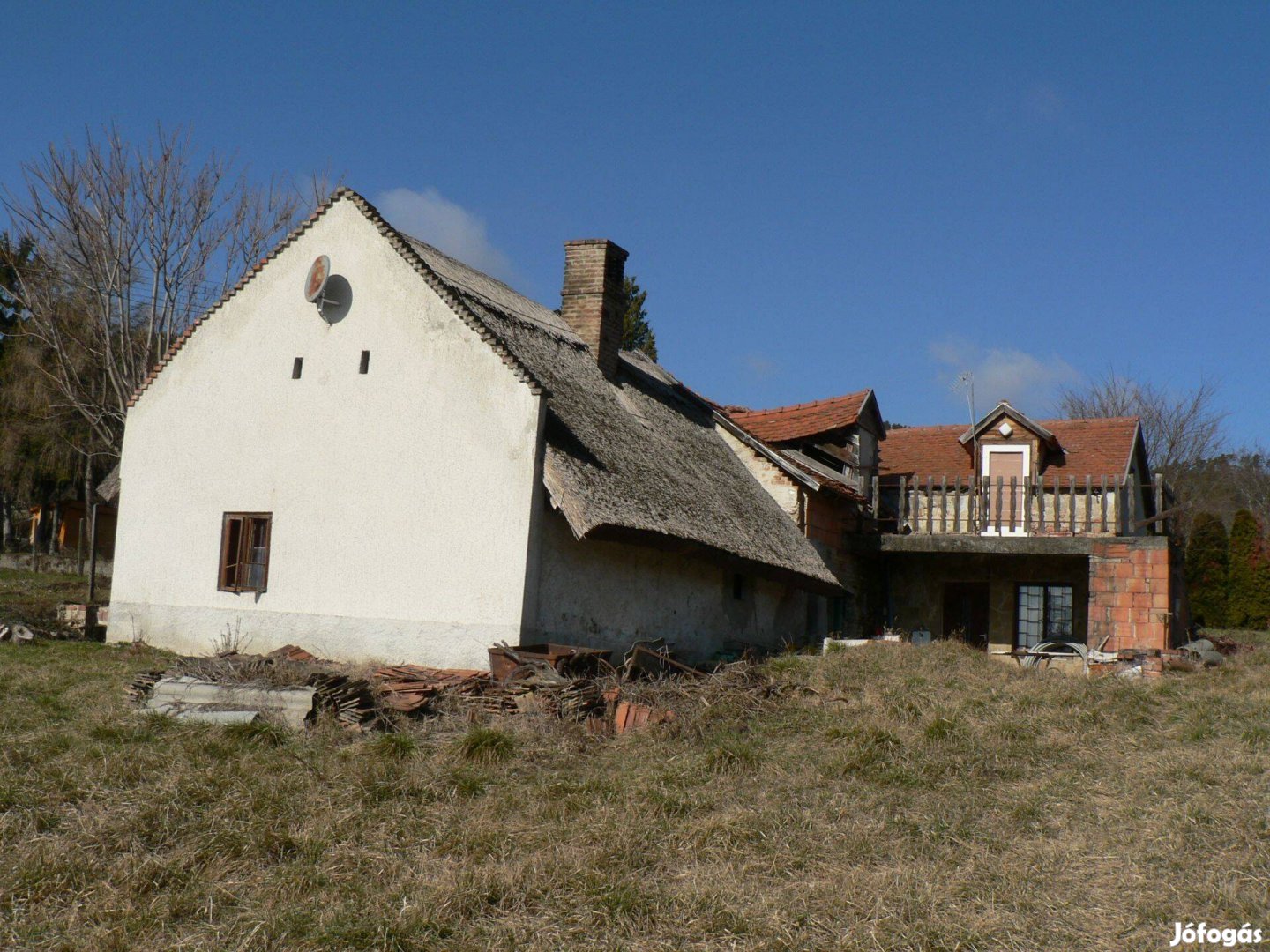 Panorámás zártkerti ingatlan,Balatongyörökön!