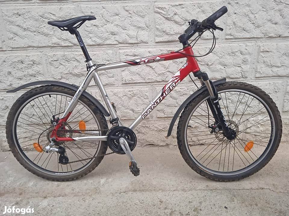 Panther 26"-os MTB, tárcsafékes, aluvázas, teleszkópos MTB