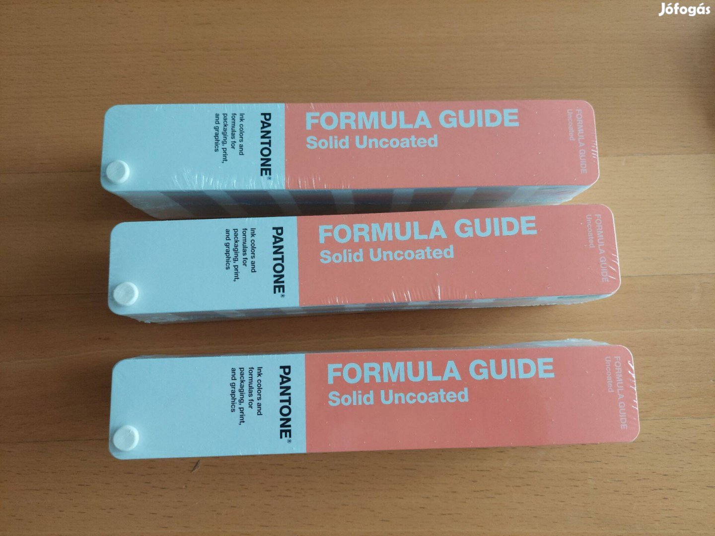 Pantone Formula Guide Uncoated (mázolatlan) színskálák