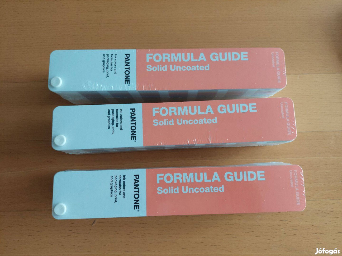 Pantone Formula Guide Uncoated (mázolatlan) színskálák