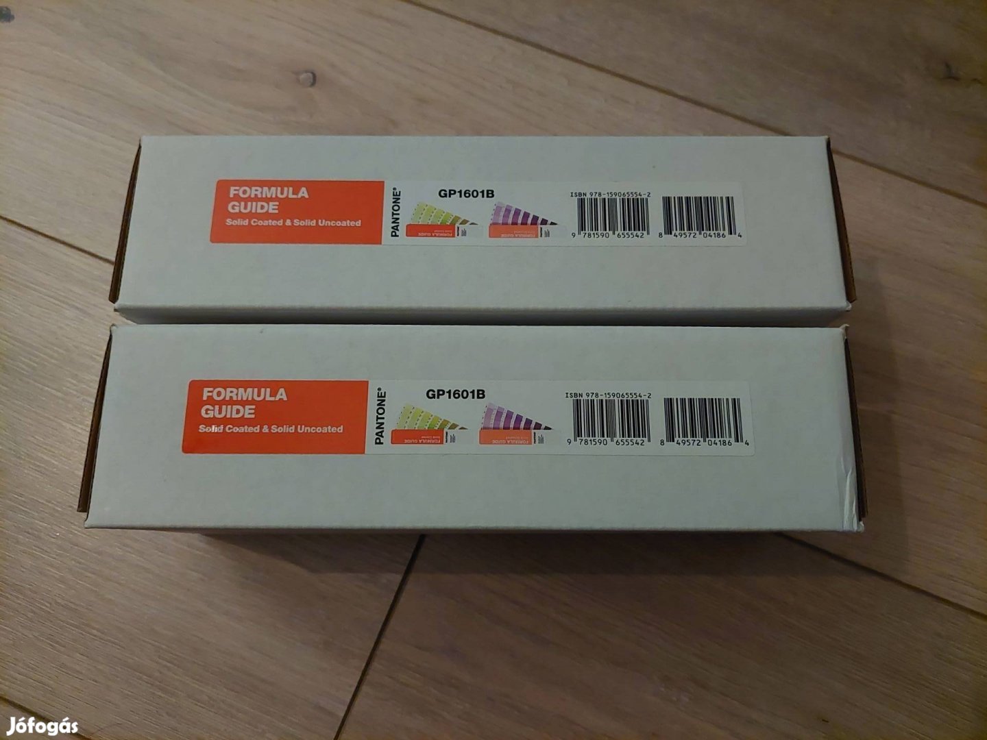 Pantone Formula Guide színskála