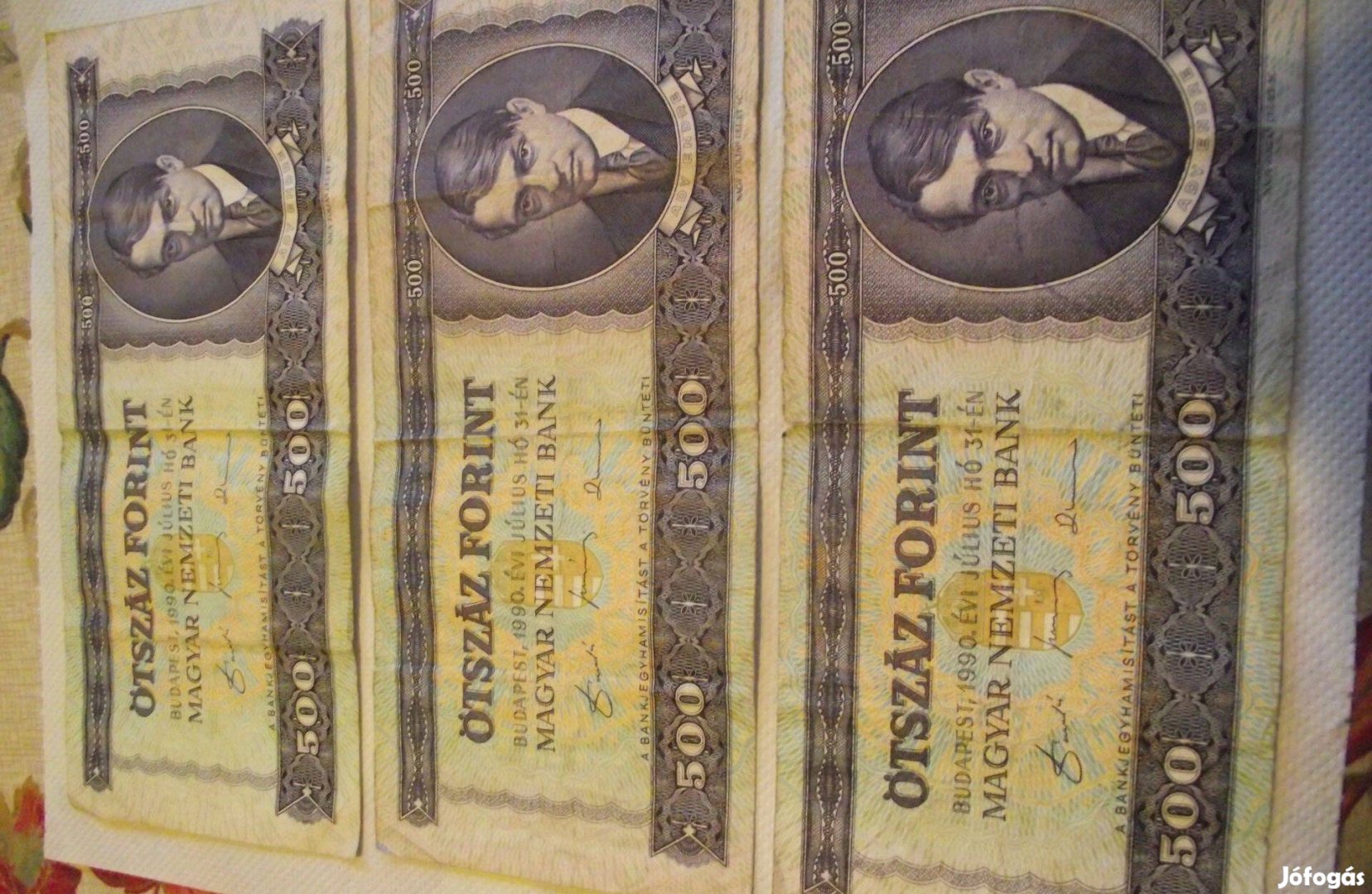 Papír Ady 500 forint