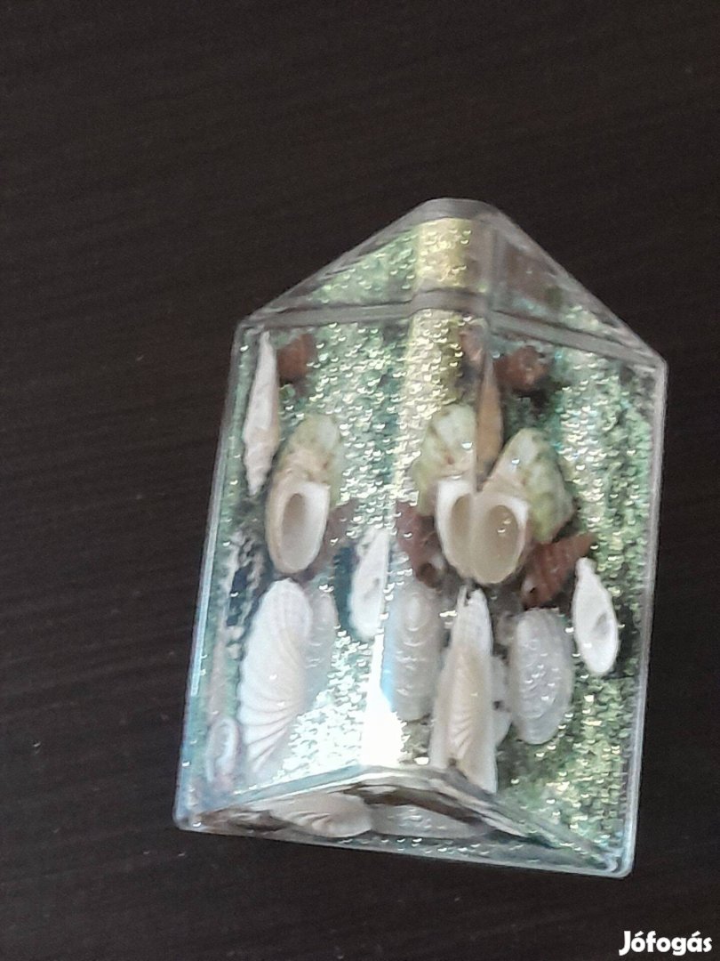 Papírsúly tengeri kagylókkal