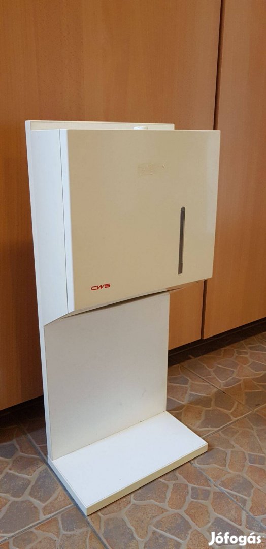 Papírtörölköző kéztörlő adagoló állványon