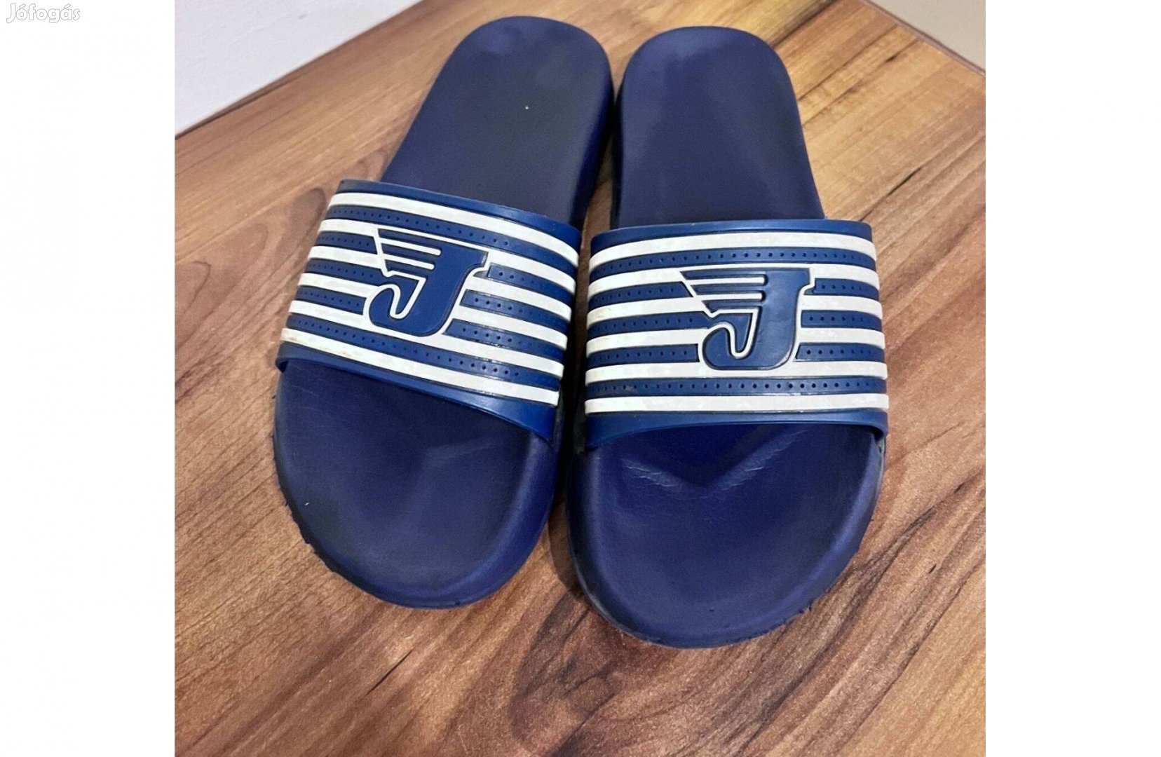 Papucs 36 unisex fiú kék papucs