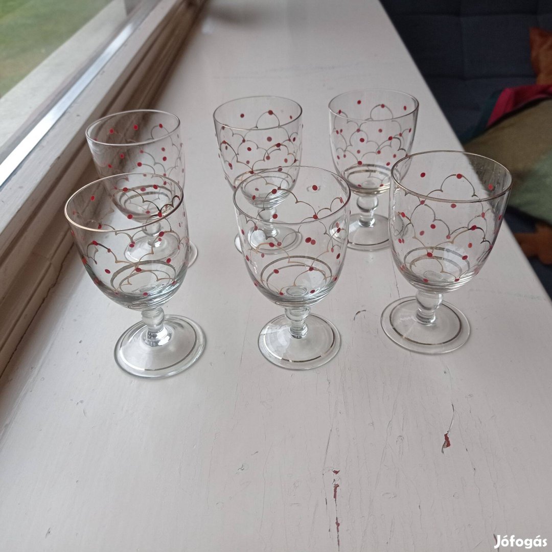 Parádi pöttyös készlet poharak, kiöntők, kancsó