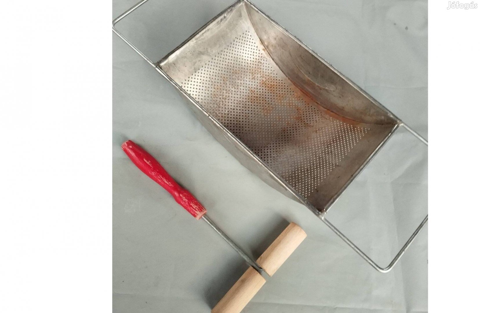 Paradicsom paszirozó teknő