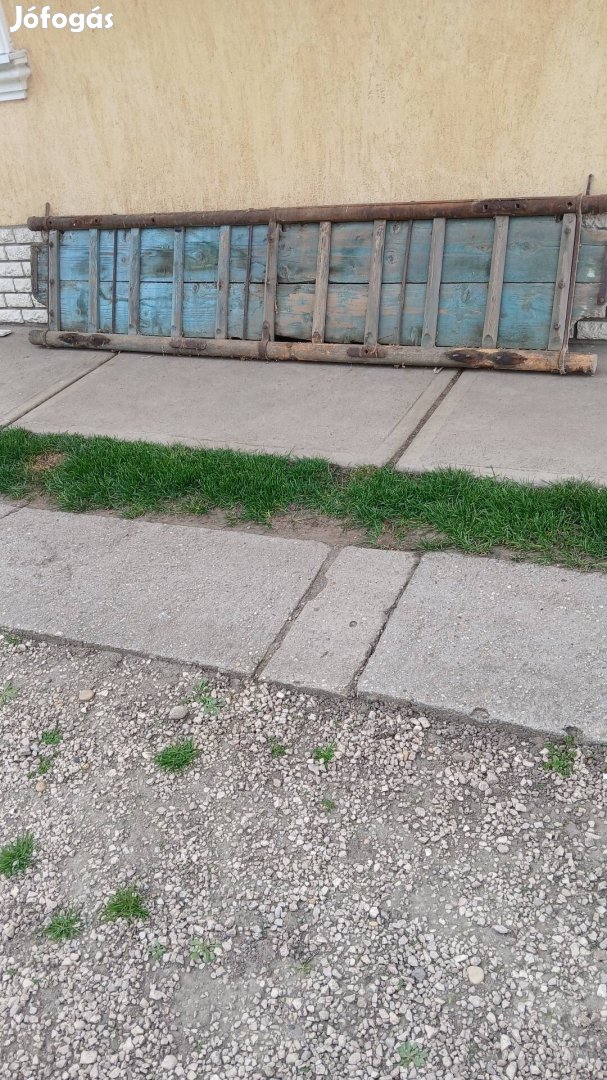 Paraszt szekér oldal