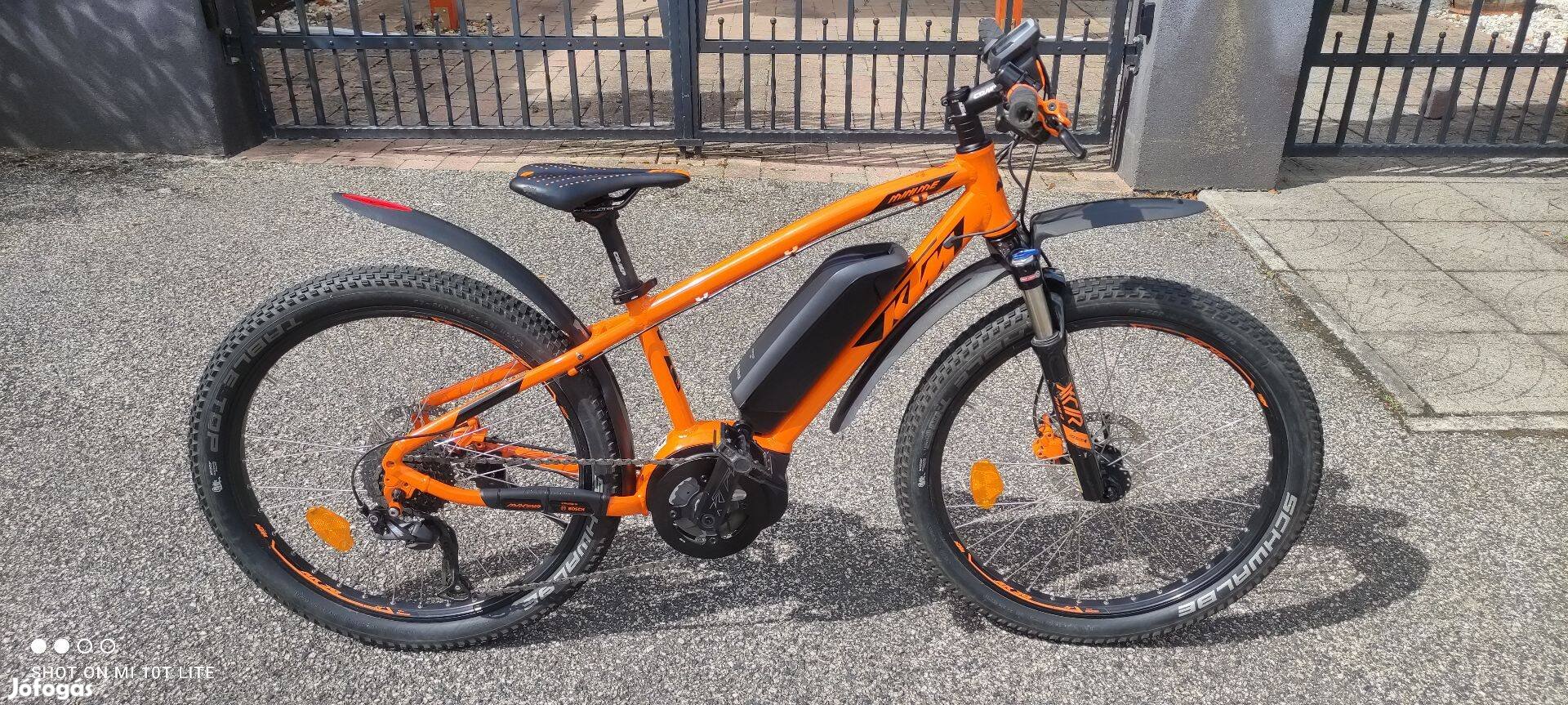 Párban Ktm Machina Gyerek 24 Bosch elektromos kerékpár pedelec ebike