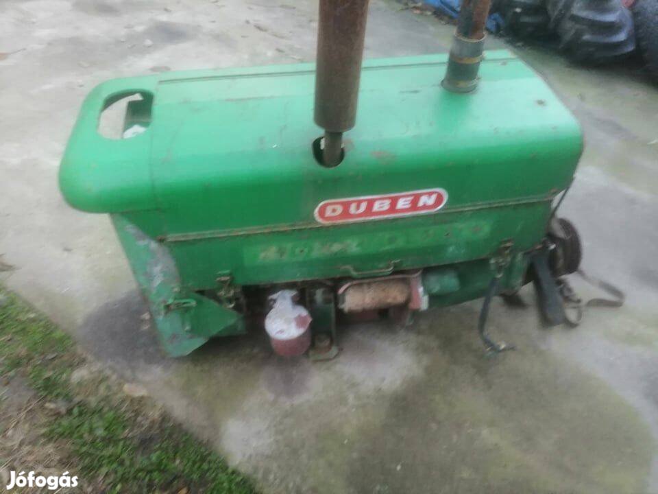 Parcela kombájn motor, veterán OM636