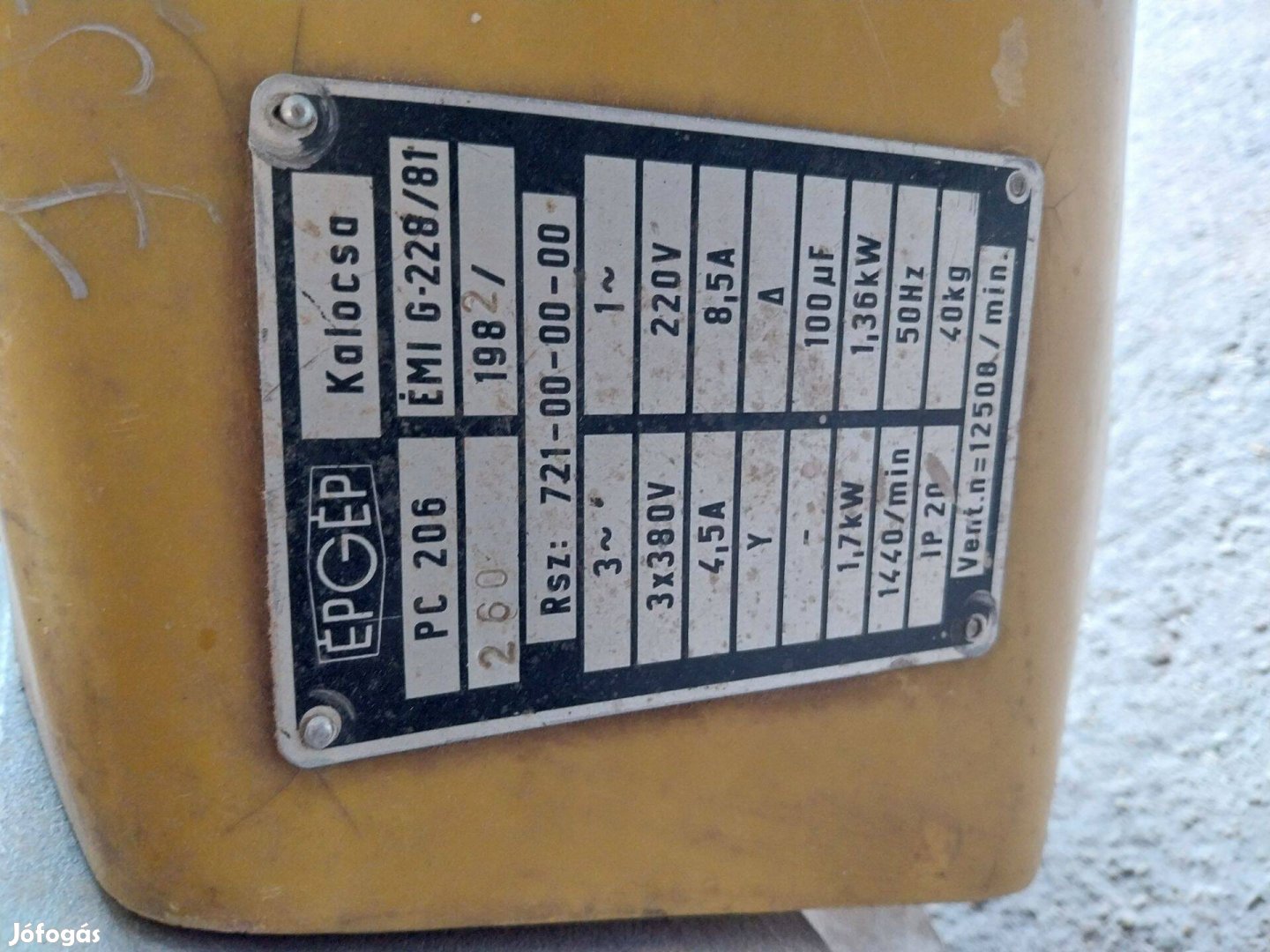 Parketta csiszológép