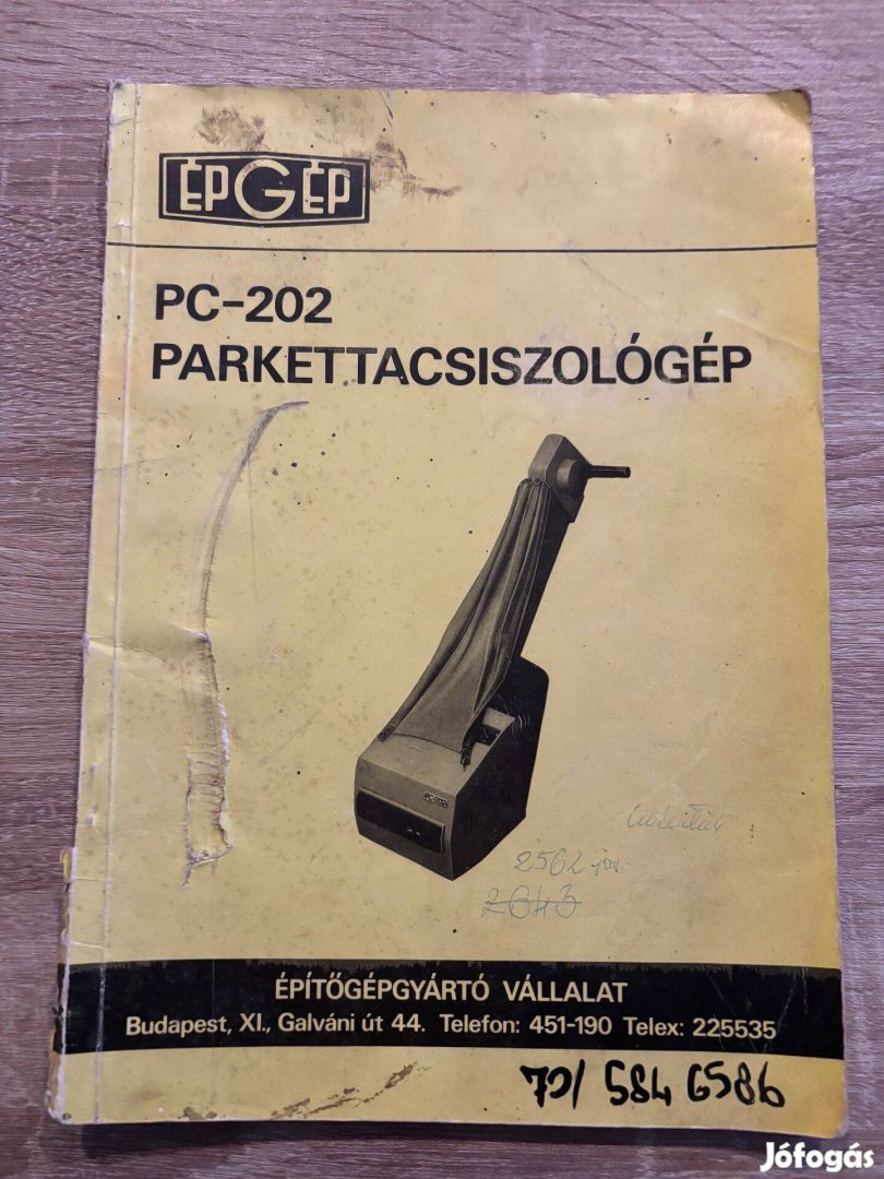 Parkettacsiszoló gép, gyári tartozékokkal