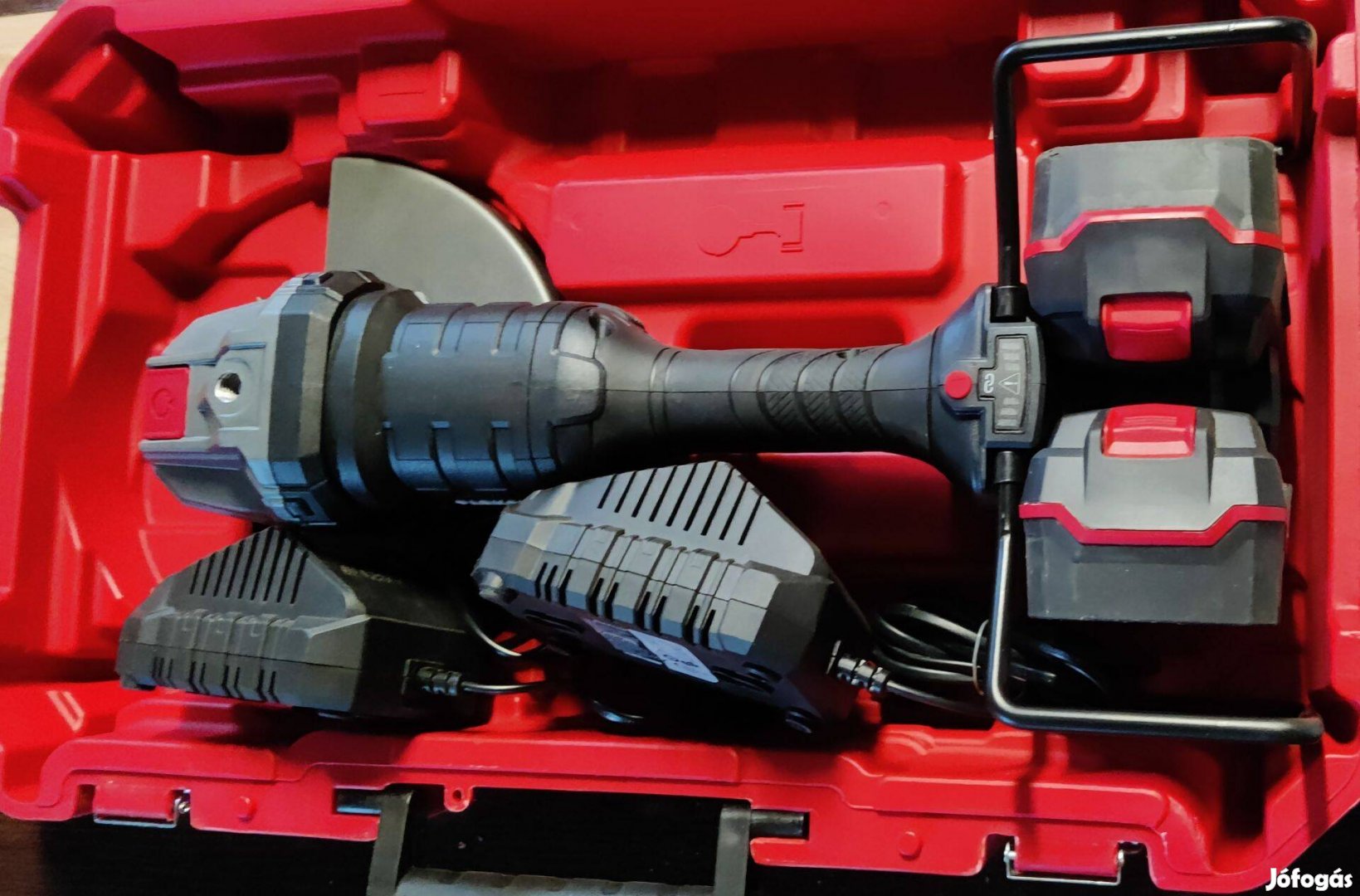 Parkside Performance sarokcsiszolo 40V 230 mm Akkuval Töltövel