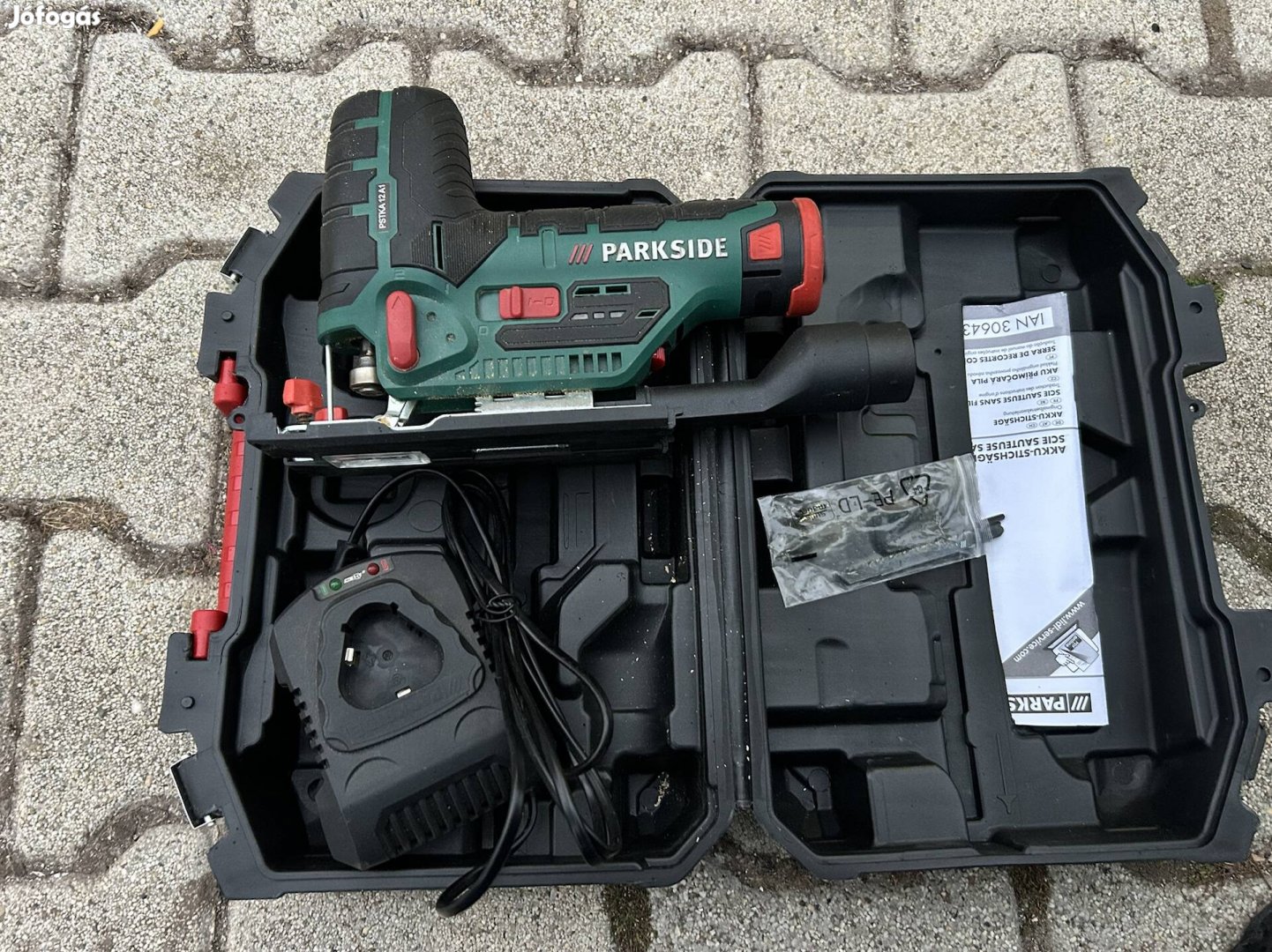 Parkside lítiumos dekopírfűrész 12V