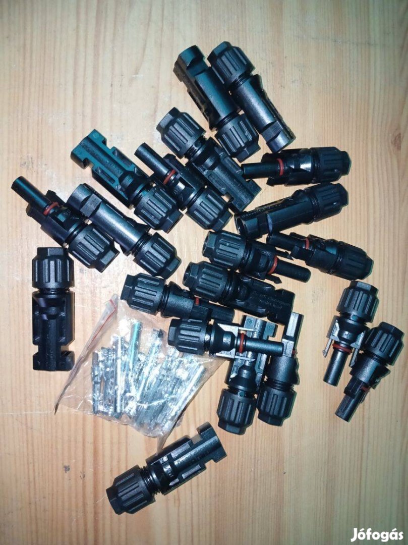 Páros napelemes csatlakozó, apa és anya, 1000 VDC, 30 A