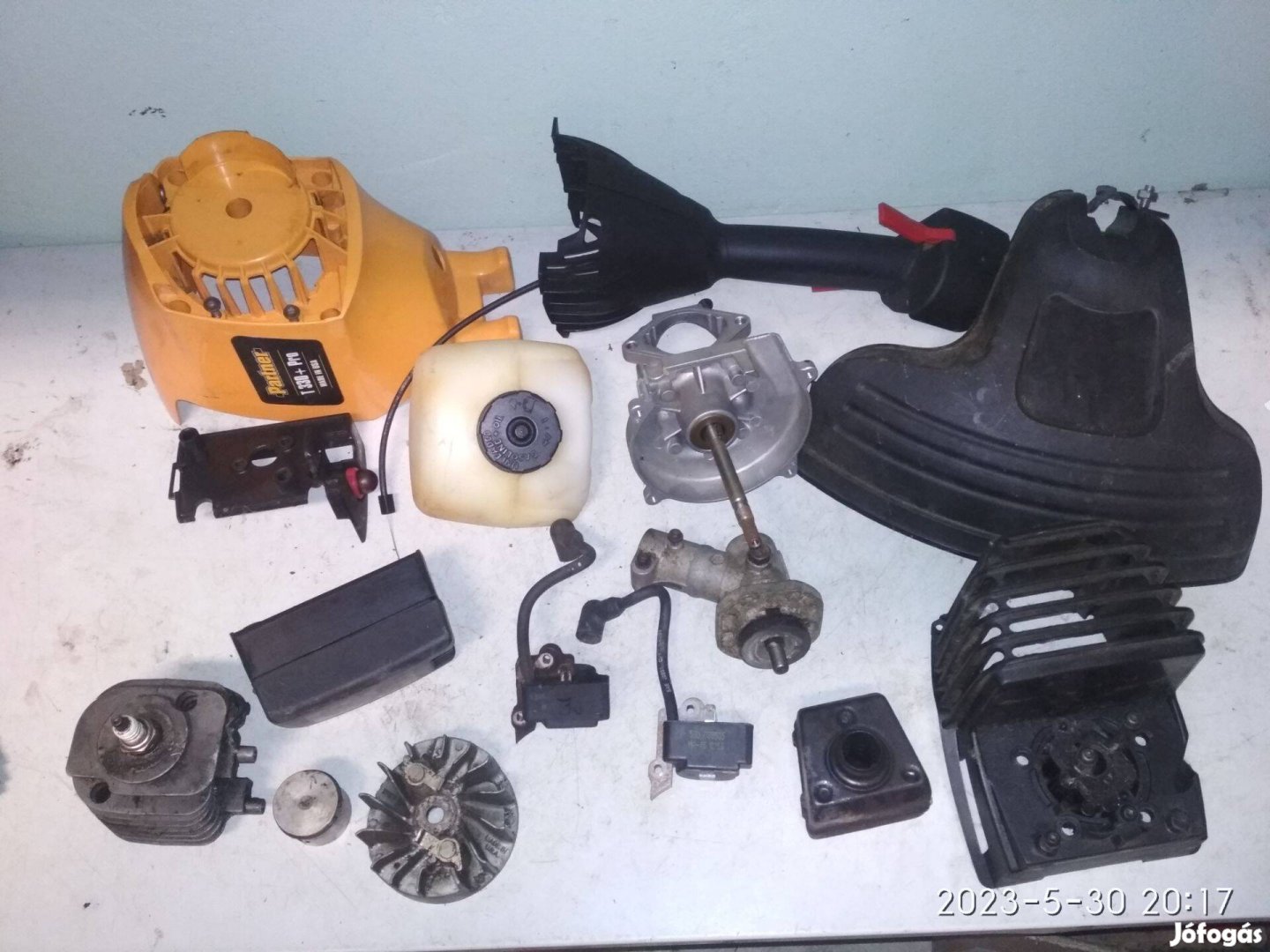 Partner T330 Pro fűkasza alkatrészek