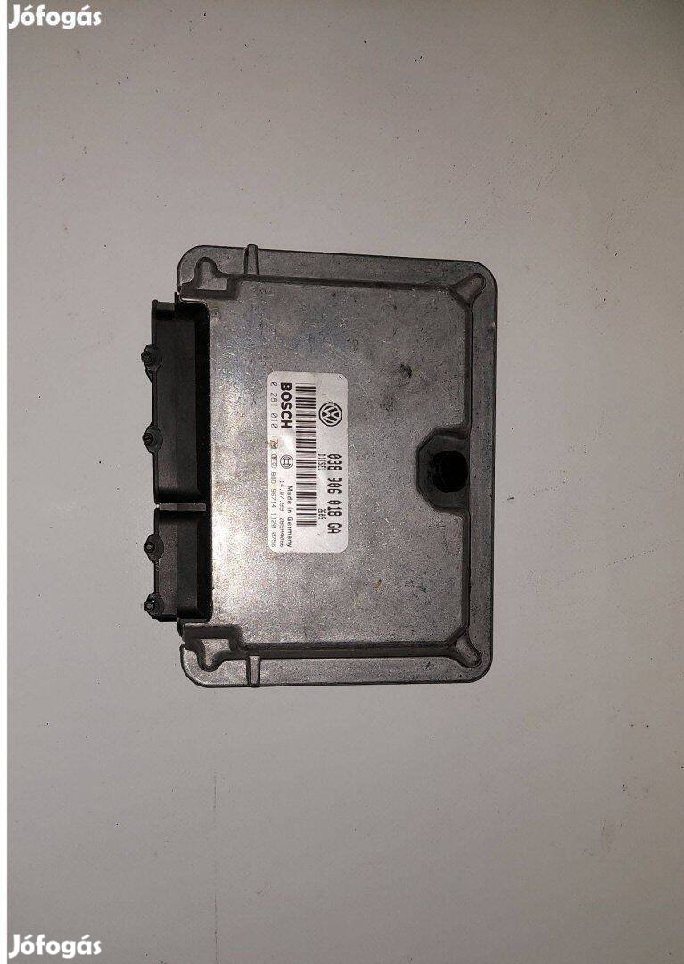 Passat B5 1.9 TDI 038906018GA motorvezérlő motor ECU