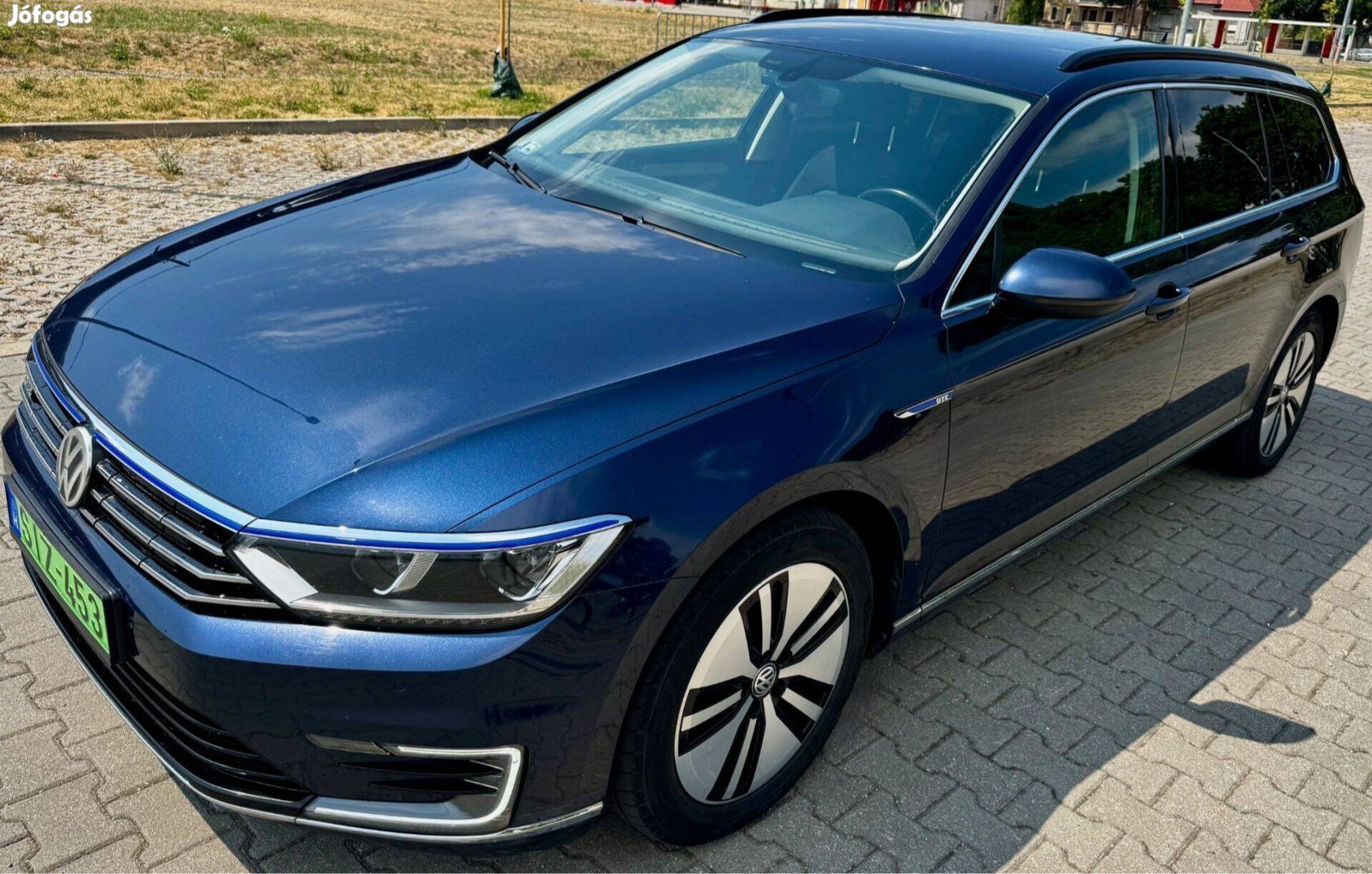 Passat VIII GTE kombi Plug-in Hybrid